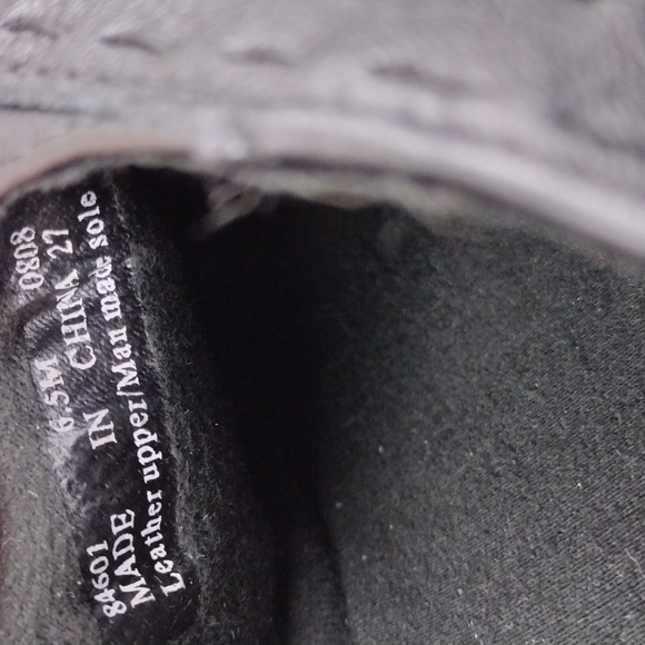 Clarks Black Leather Faux Button Strap Closed Toe Mid Heel Slip On Clog Shoe - Picture 11 of 16